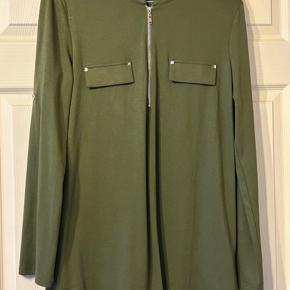 Olive Green Women's Tunic V-Neck Zippered embellished pockets 2X